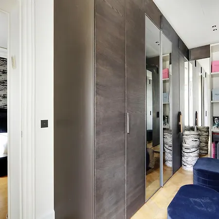 Pick A Flat's In Champs-elysees - Square Thiers Apartman Párizs